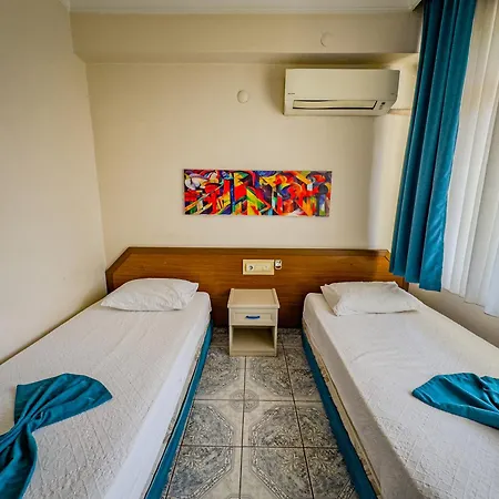 Sazak Hotel 3*